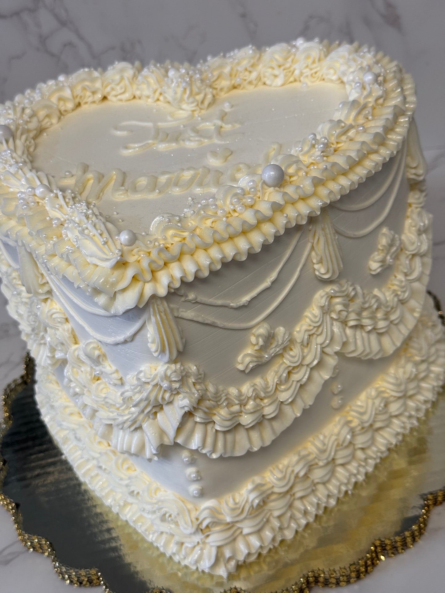 Lambeth Wedding Cake