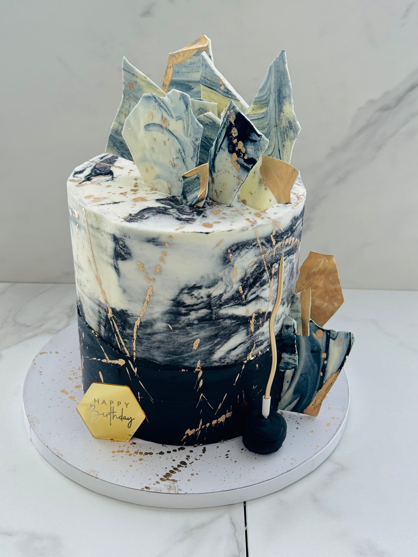 The ultimate marble ( signature cake )