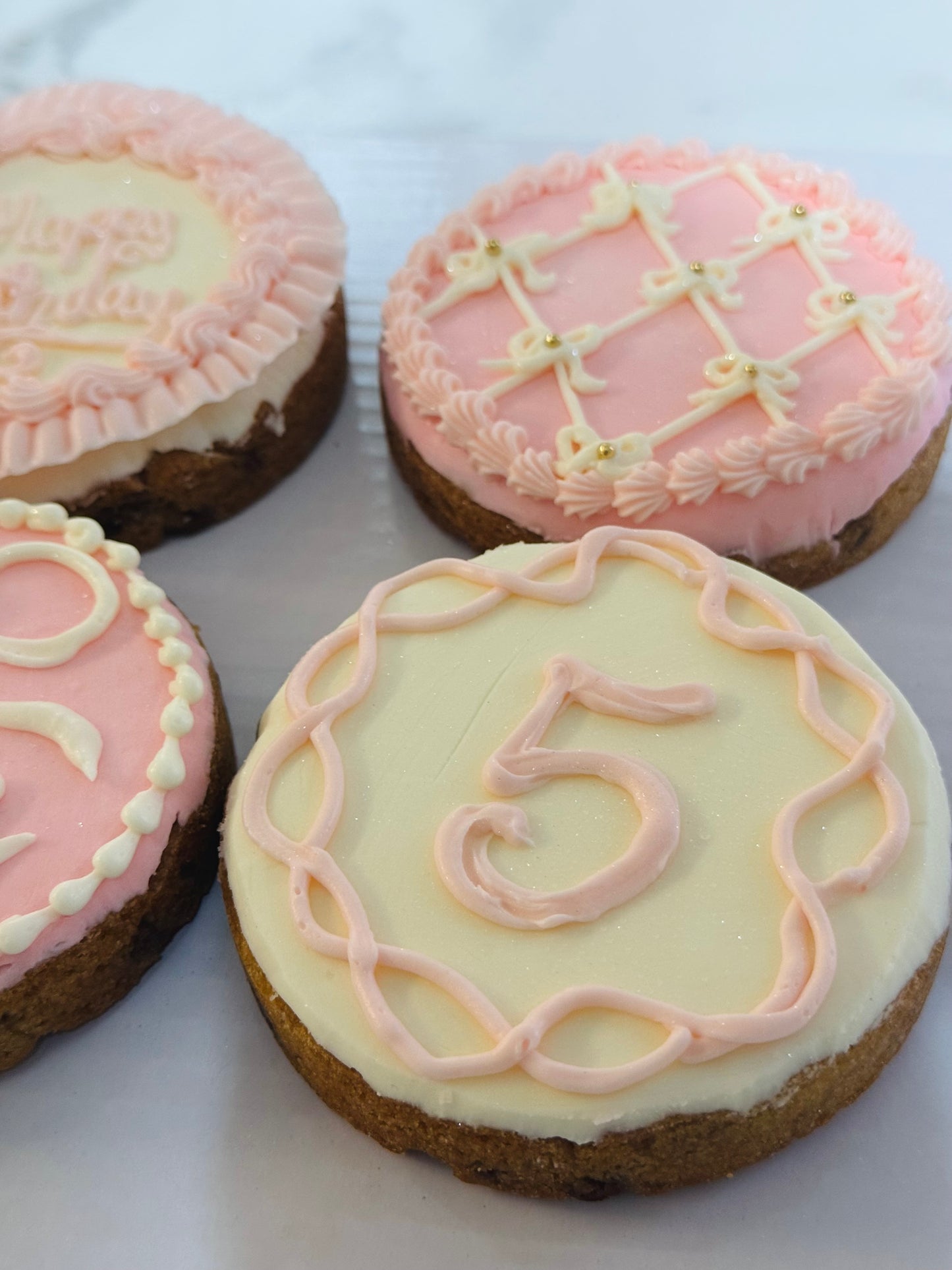 Mini 4 inch cookie cakes
